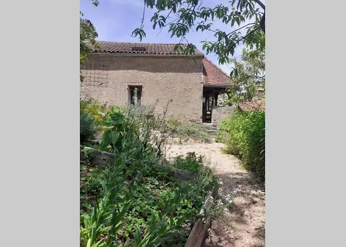 La Maison Parfumee بيت للعطل *